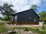 610 W 10th St - Photo 14