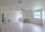 2366 Oak Ave - Photo 14