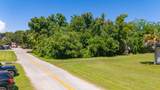 140 5th St - Photo 2