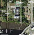 301 W 12th St - Photo 2