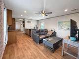 184 Chellsey St - Photo 2