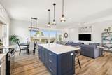225 Park Point Cir - Photo 11