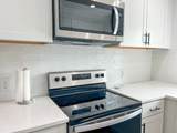 1404 Bayberry Ln - Photo 9