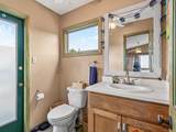 669 Bay Dr - Photo 19