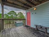 669 Bay Dr - Photo 38