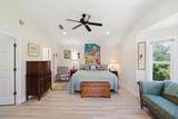 980 E Pine Ave - Photo 32