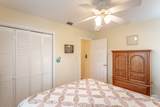 332 E Sawyer St - Photo 10