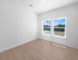 592 Bonnet St - Photo 18