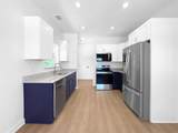 592 Bonnet St - Photo 2