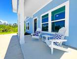 592 Bonnet St - Photo 7