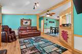 204 Riverview Dr - Photo 3