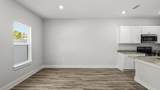 338 Chateau Ln - Photo 17