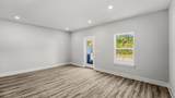 338 Chateau Ln - Photo 8