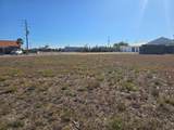 425 California Dr - Photo 3