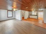 370 S Duck Ave - Photo 2