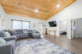 608 W 10th St - Photo 5