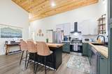 608 W 10th St - Photo 6