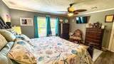 511 NE Ave H - Photo 30