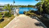 110 Anglers Harbor Ln - Photo 7