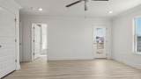 112 Chateau Ln - Photo 16