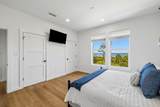 1033 E Pine Ave - Photo 33