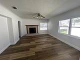 1821 34th Ave N - Photo 3