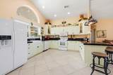 548 E Pine Ave - Photo 5