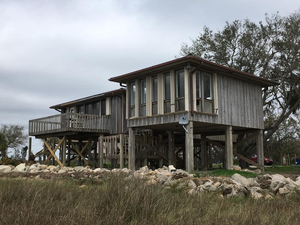 74 Ocean View Dr - Photo 1