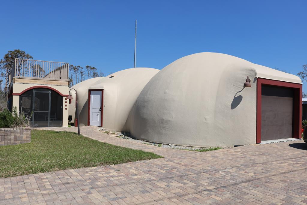 9030 Auger Ave - Photo 1