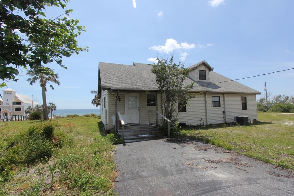 9154 Hwy 98 - Photo 1