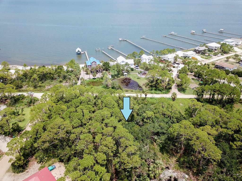 880 W Bayshore Dr - Photo 1