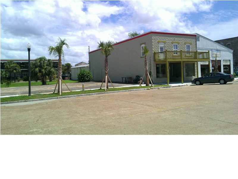 121 Market St - Photo 1