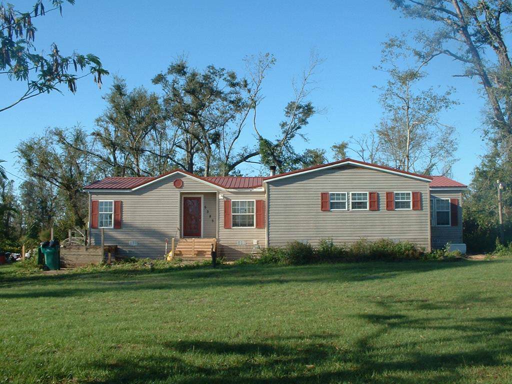 5385 Hwy 90 - Photo 1