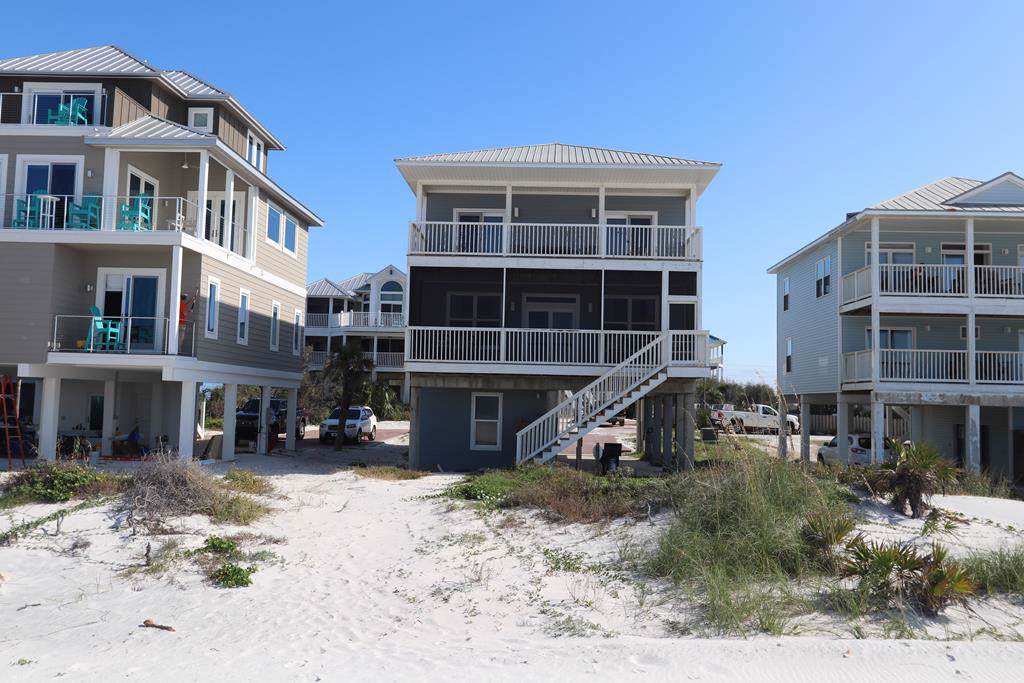 112 Clifton Beach Dr - Photo 1