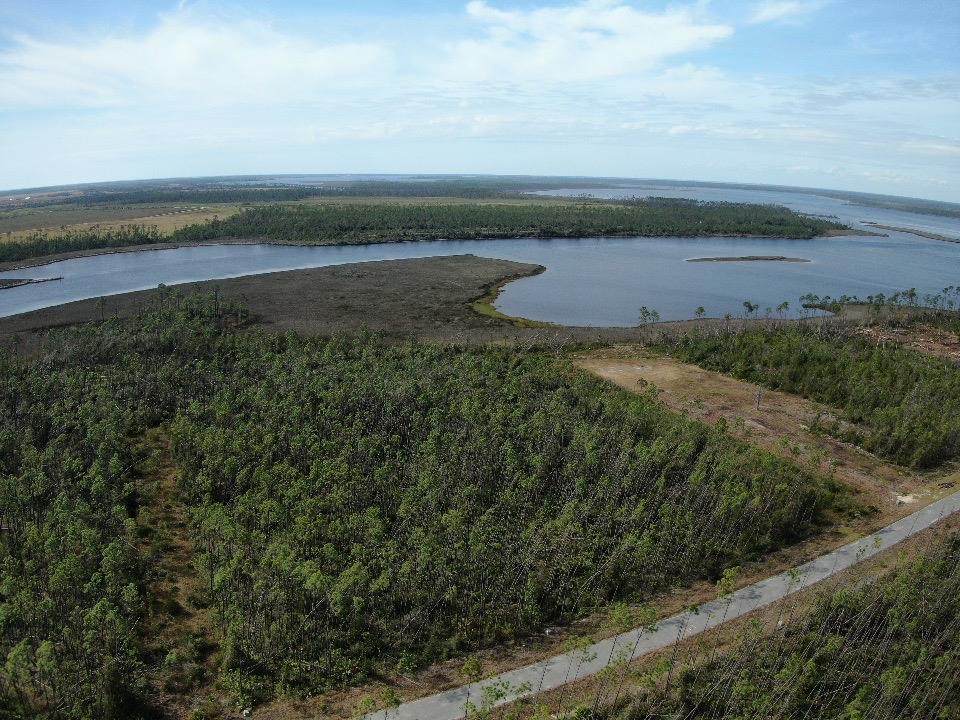 15 E Bay Dr - Photo 1