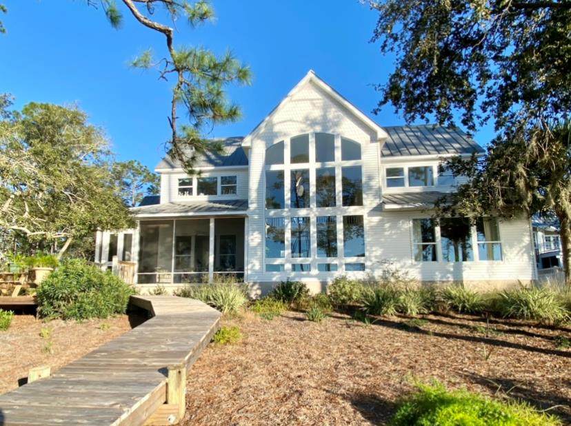 261 Magnolia Bay Dr - Photo 1