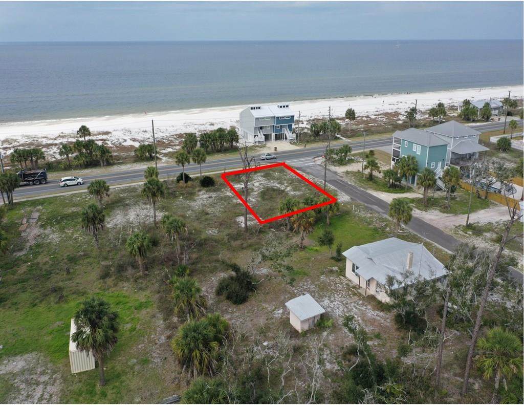 7538 Hwy 98 - Photo 1