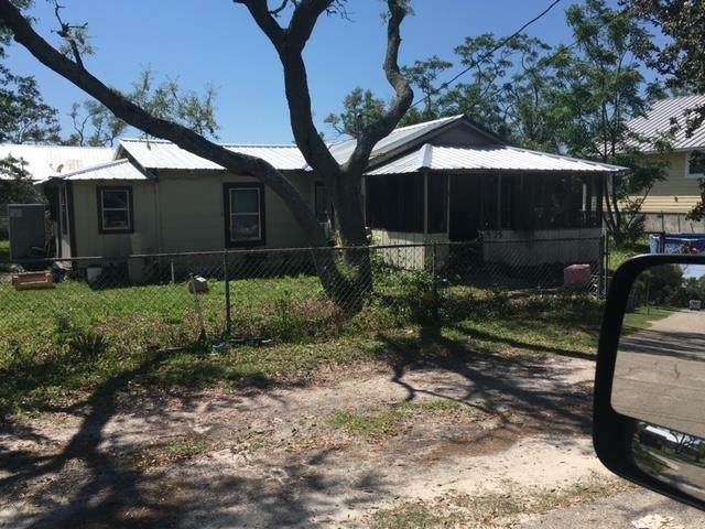 2425 Hayes Ave - Photo 1