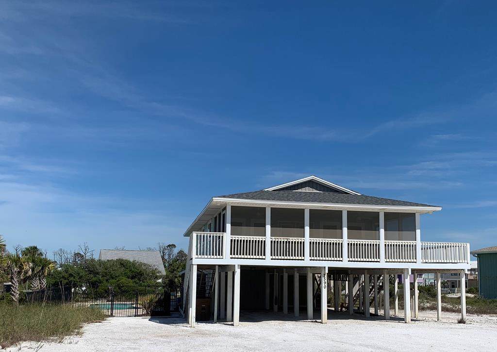 7590 Shoreline Dr - Photo 1