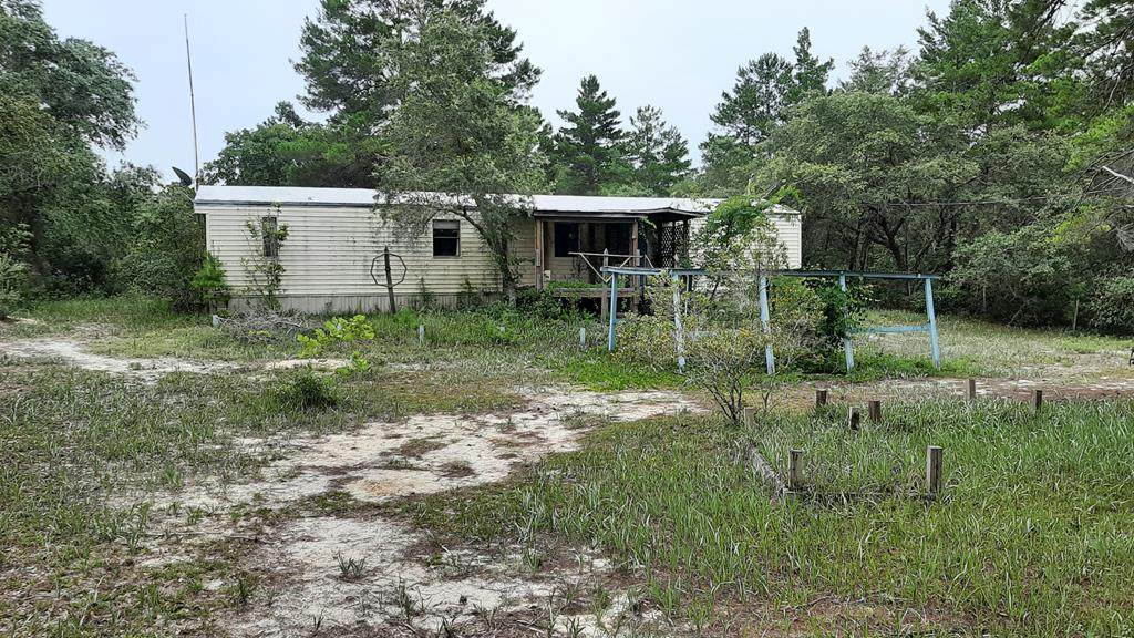 2094 Lighthouse Rd - Photo 1