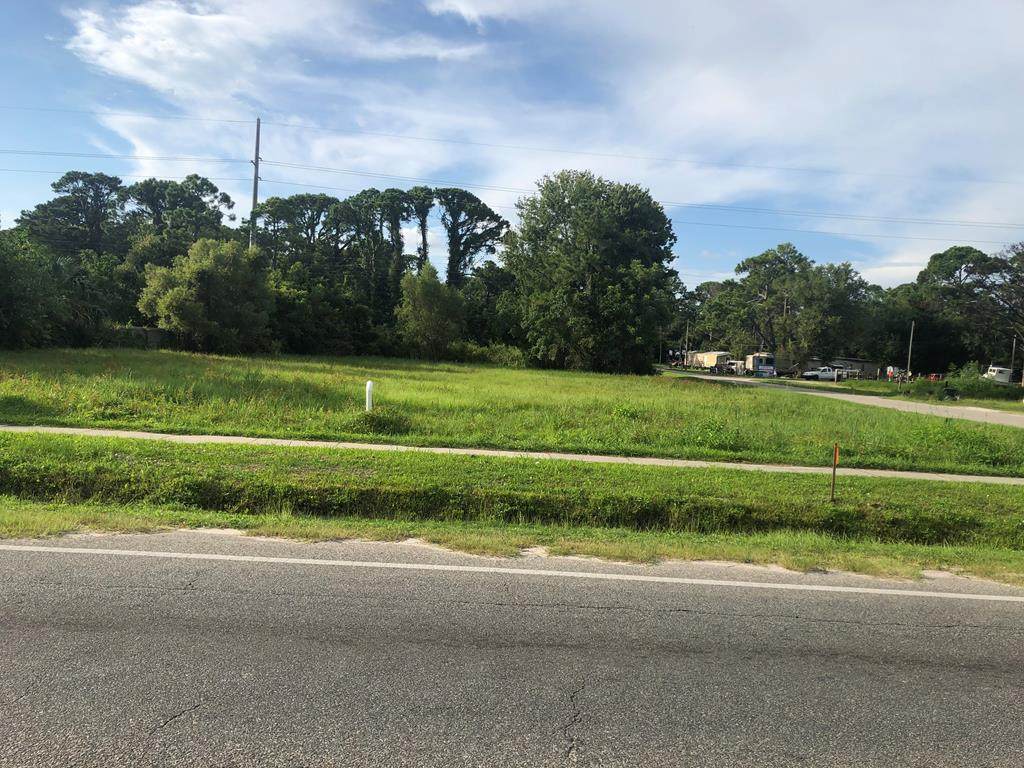 319 Hwy 98 - Photo 1