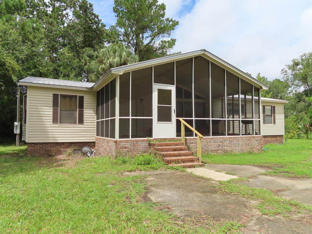 638 Bay City Rd - Photo 1