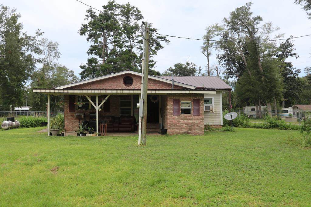250-1 Oak Ave - Photo 1