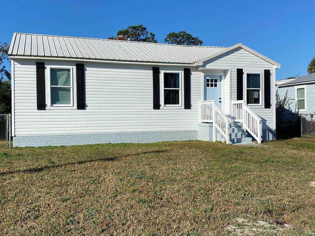 1610 Long Ave - Photo 1