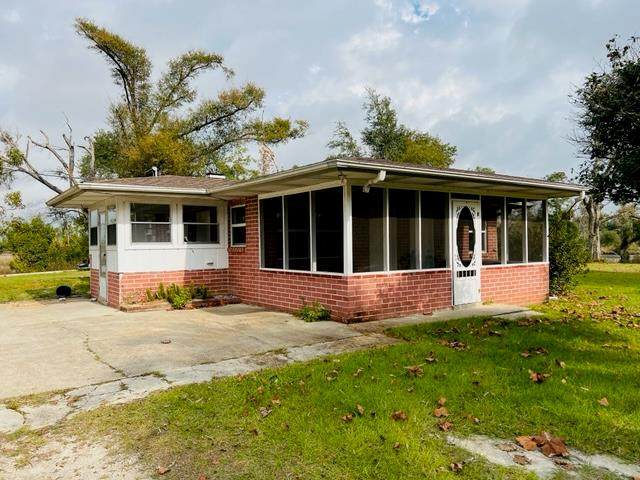 445 Floating Bridge Rd - Photo 1