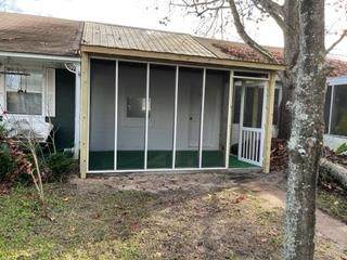 34-4 Holland Ave - Photo 1