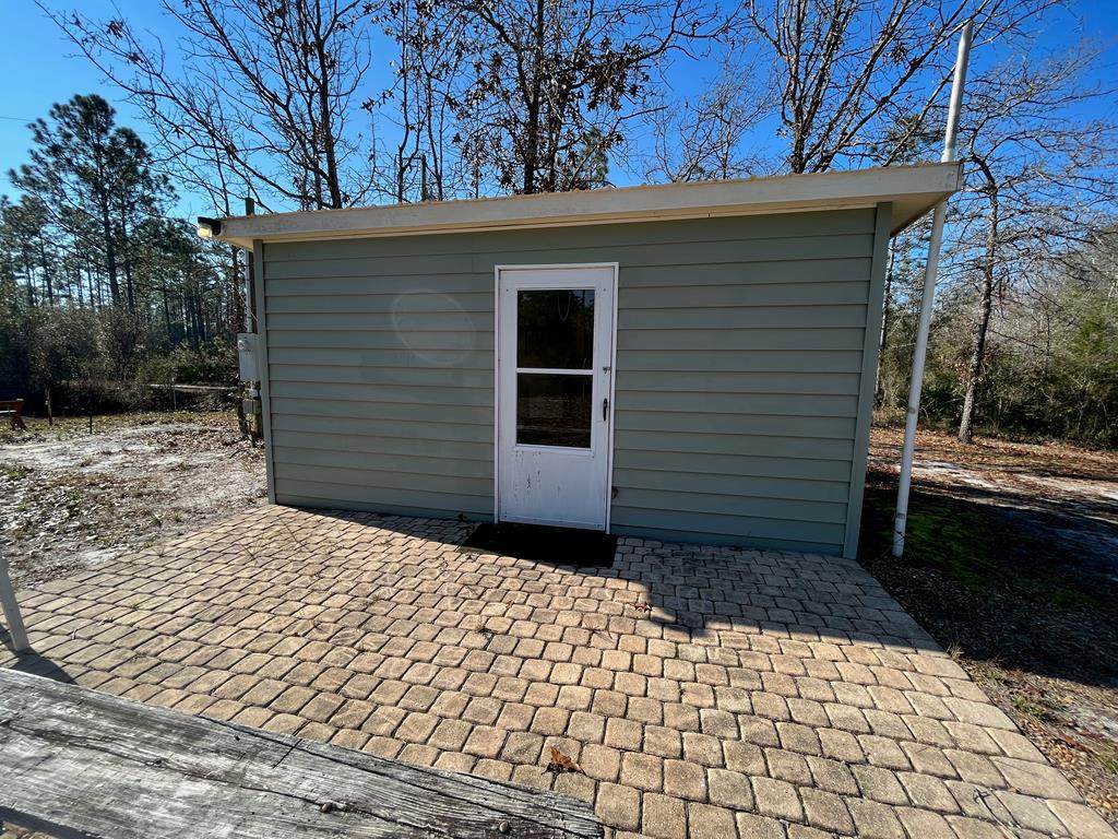145 Gadsden Dr - Photo 1