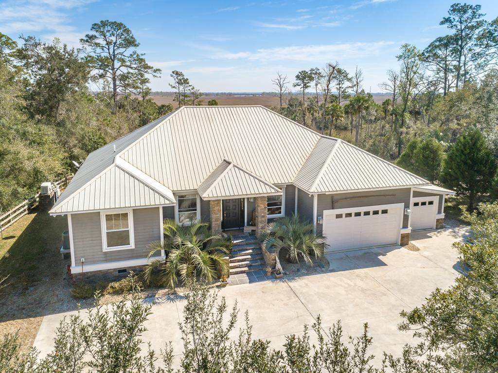 421 Smith Rd - Photo 1
