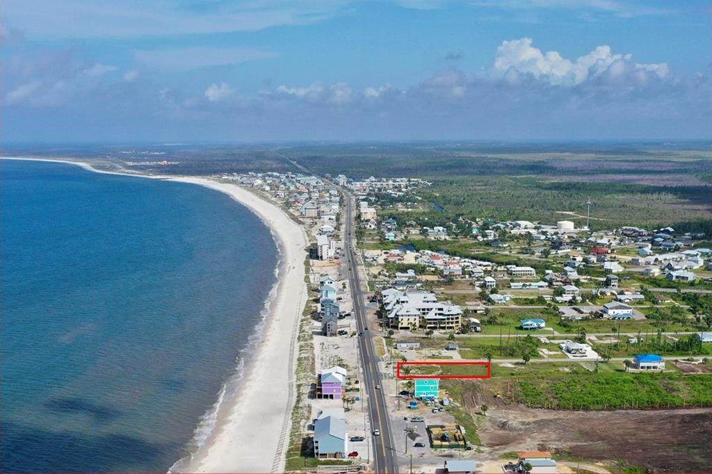 1100 Hwy 98 - Photo 1