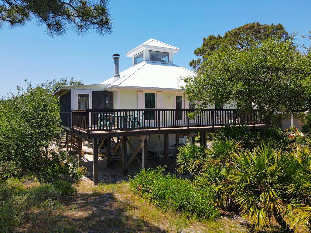 161 Boardwalk Ave - Photo 1